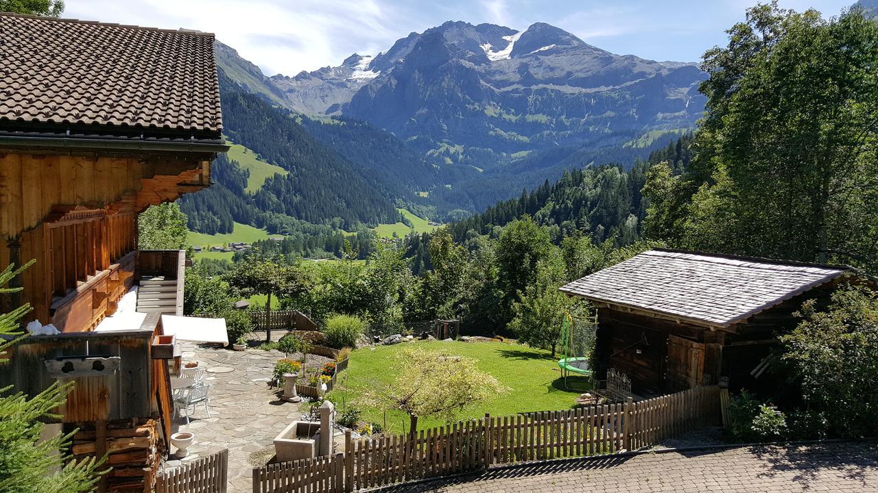 Bed and Breakfast Bergluft Lenk im Simmental Exterior foto